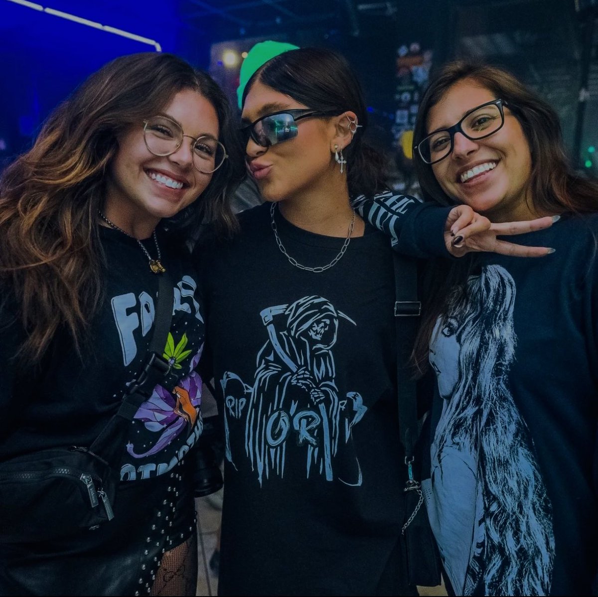 ShopWITLP's tweet image. a VIP or RIP moment for the win🪦 

Use the link in our bio to shop this iconic tee!! #partymerch #graphictees #merch #streetwear #VIP