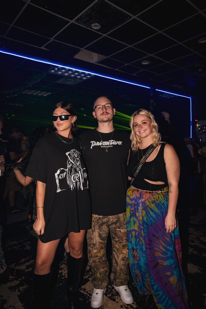 ShopWITLP's tweet image. a VIP or RIP moment for the win🪦 

Use the link in our bio to shop this iconic tee!! #partymerch #graphictees #merch #streetwear #VIP