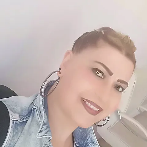 drgoktanay's tweet photo. Önemli olan nerede olduğun/yaşadığın/imkanların olması değil, içinizdeki öğretmek ve çalışmak heyecanıdır."Diyarbakır'da Örnek Bir Öğretmen: #HabibeKahraman" Bir yılda ne yapmış ki, 3.uluslar arası #OkulYöneticileriKonferansı'na ISPC-2023 davet edilmiş! Yakında @enpolitik 'de... https://t.co/9rt7rAsMIj