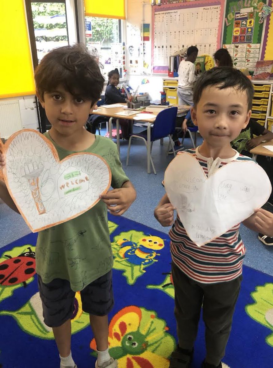 MrFielding tweet media