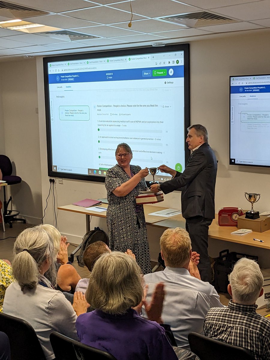 bdoo's tweet photo. People's choice award at #dgnhs #dg_improvers https://t.co/aPCSjoaCc5