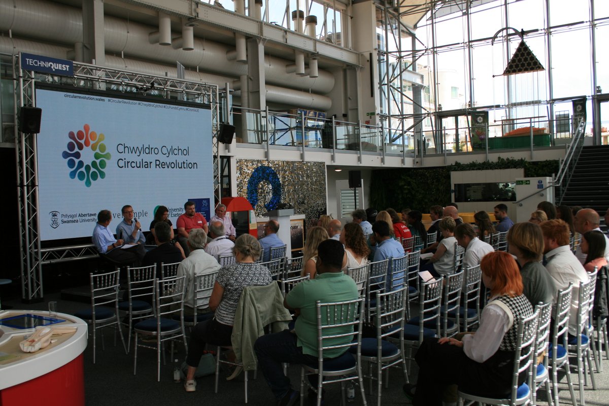 CircRevolution's tweet image. We&apos;re here at Techniquest, Cardiff discussing all things Circular Revolution, at todays showcase.