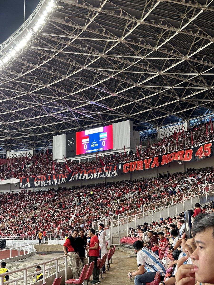 Extra Time Indonesia tweet media