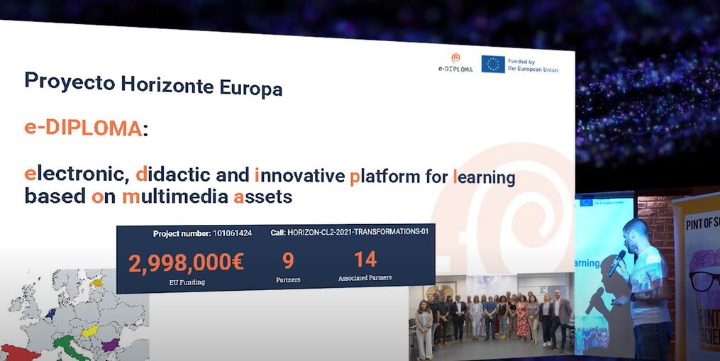 UJIuniversitat's tweet image. #PINT23ES #PINT23CAS: «Educación, metaverso y otros cachondeos». Monólogo de @NachoMiralles1, agente de innovación e investigador en el @inituji.
Vídeo: youtu.be/iN_OreEQu44
#CiènciaUJI en @pintofscienceES