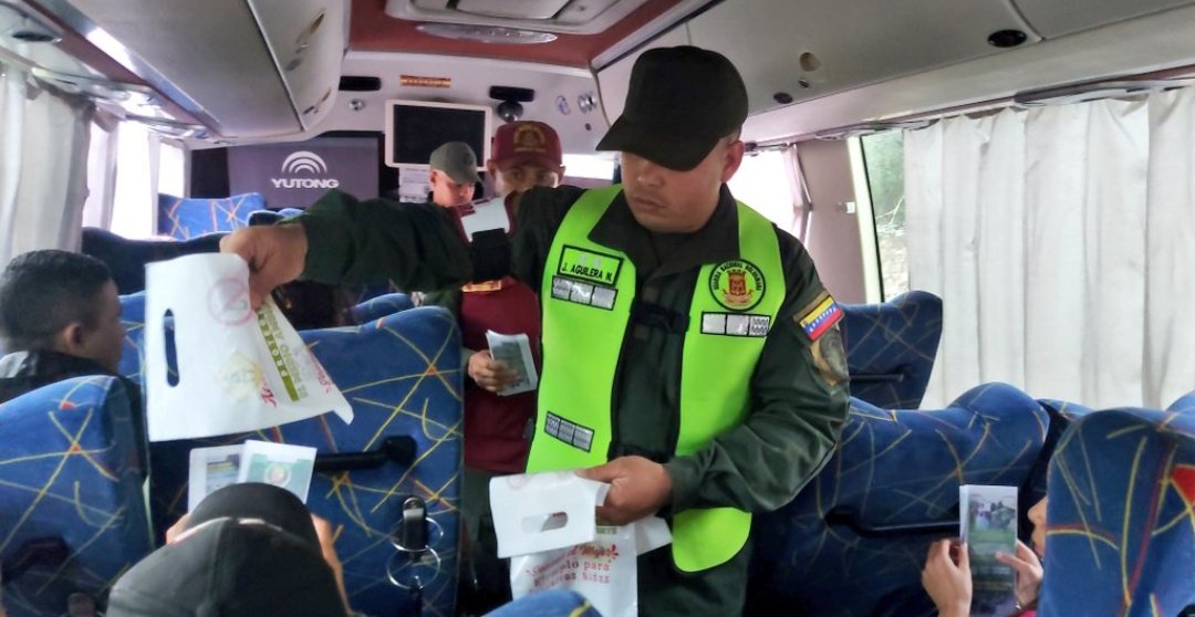 En nuestra gloriosa Guardia Nacional Bolivariana, seguimos trabajando por nuestro pueblo venezolano, desplegados en todo el territorio nacional garantizando seguridad a nuestra ciudadanía.