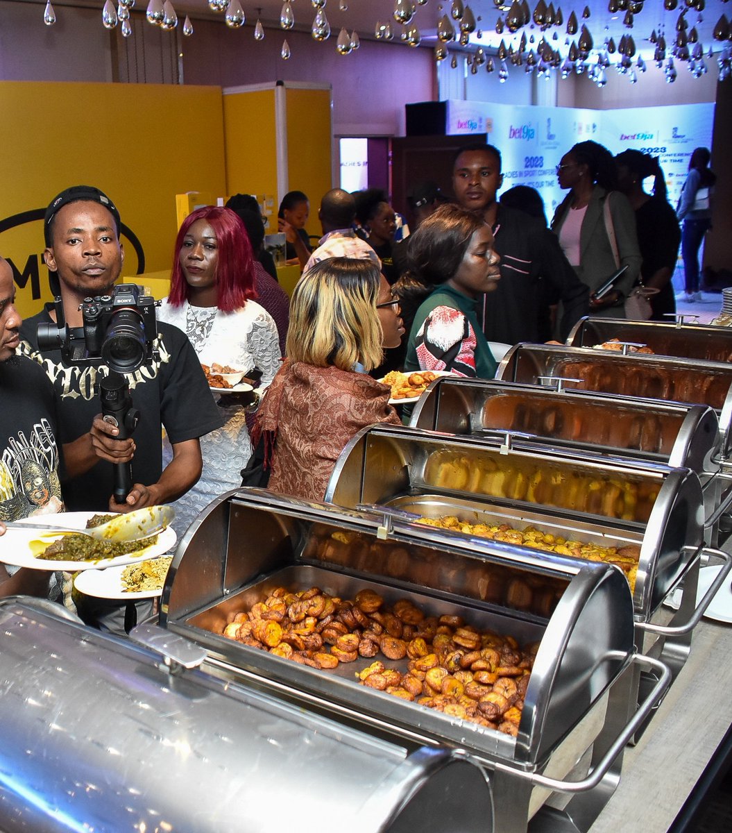 Molatsportgist_'s tweet image. As @LISinternationl admin no gree post me, make I post myself. 🤣

#LIS2023 #ItsOurTime #LadiesInSports