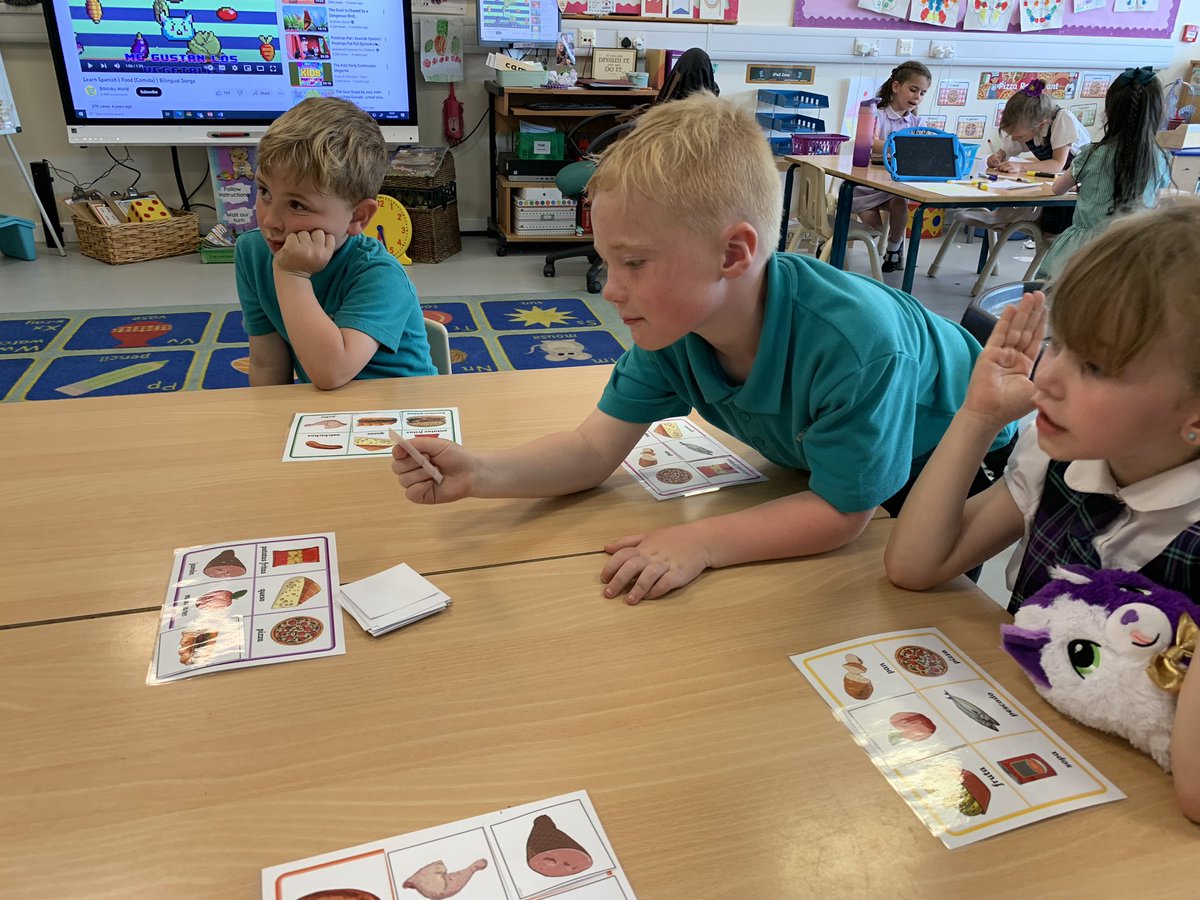 Last week <a href="/KPS_Primary1M/">Miss Morecroft</a> have been learning to say different foods in Spanish. 🇪🇸 🍎 We played a game of bingo where we had a go at saying the Spanish word! 😃