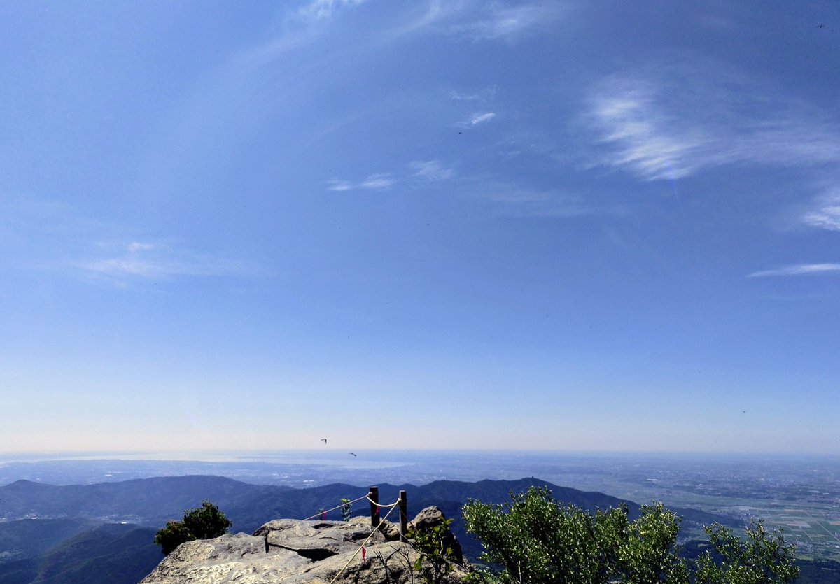 Ibara_Win's tweet photo. 先週末の #筑波山 #百名山 #低山 #快晴 #青空 #山歩き #登山 https://t.co/LtuSyDzXEM