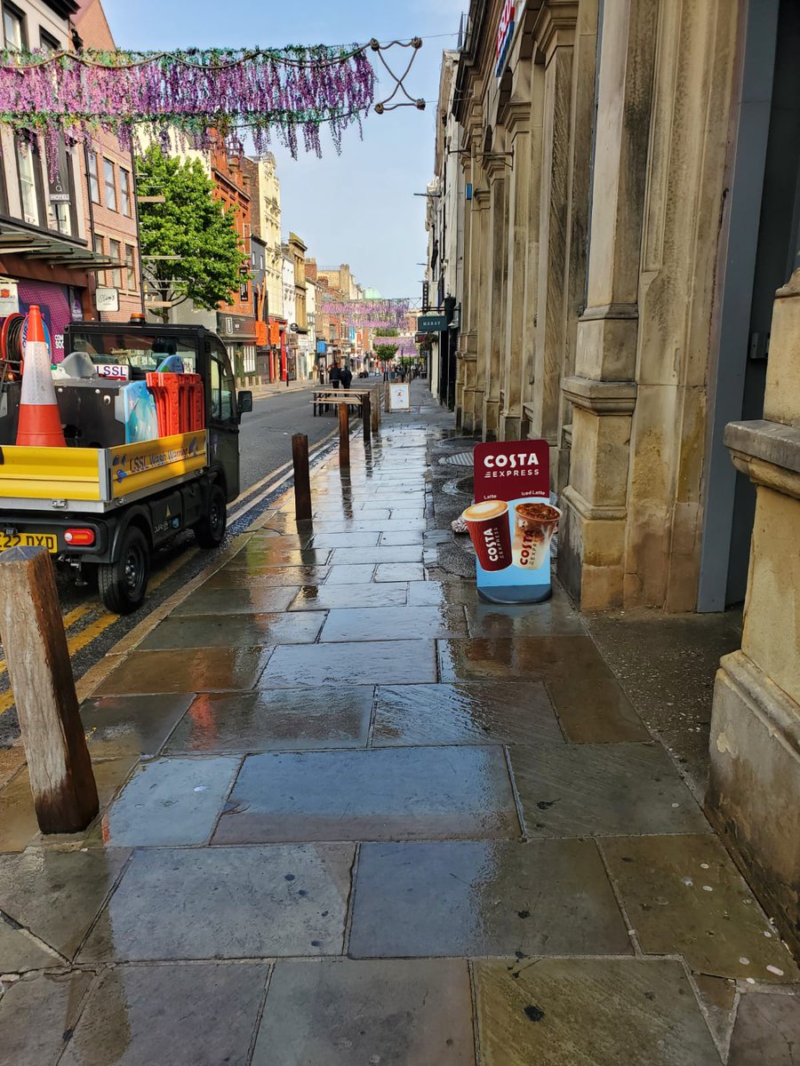 lpool_LSSL's tweet photo. Out removing #FlyPosting, cleaning #StreetFurniture & #StreetWashing using our #WashWarrior machines!
#StreetCleaning #Liverpool #BoldStreet #LimeStreet #PierHead #CityCentre https://t.co/AvAfqUB5Iq