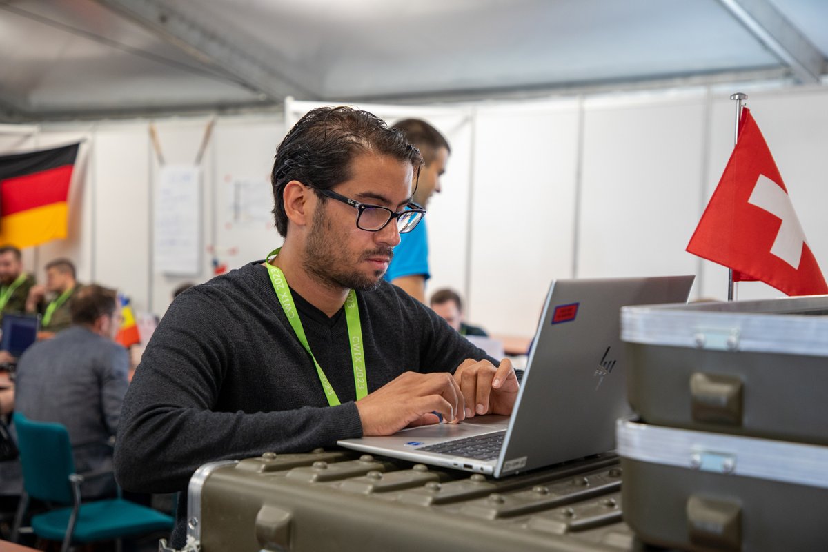 #Interoperabilität bis auf die unterste taktische Ebene. Fast 2.000 Teilnehmende, davon 250 Deutsche, testen auf der #CWIX​23 die Zusammenarbeit von über 400 Fähigkeiten und Systemen, um durchgängige #Führungsfähigkeit in multinationalen #Missionen zu gewährleisten.