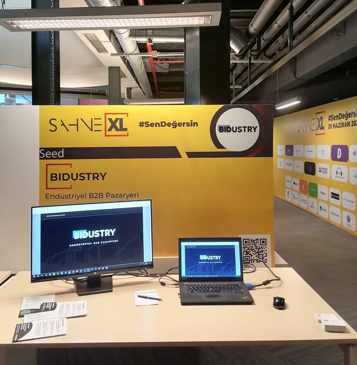 Today, Bidustry is at @btmistanbul - SahneXL, next to promising startups. 🚀

While they are pitching at the stage, we are talking about how Bidustry connects industrial sellers and buyers at our desk. ☕

To join: lnkd.in/eE6ESE6

#bidustry #btm #b2bmarketplace