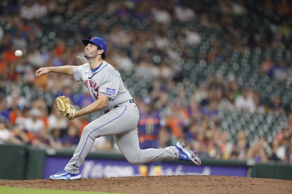 DCCBaseball1's tweet photo. Congratulations to former Shamrock standout  @grant_hartwig on making his MLB debut last night with the @Mets!  @CHSL1926 @MHSAA @MLB https://t.co/9CFt4stpvV