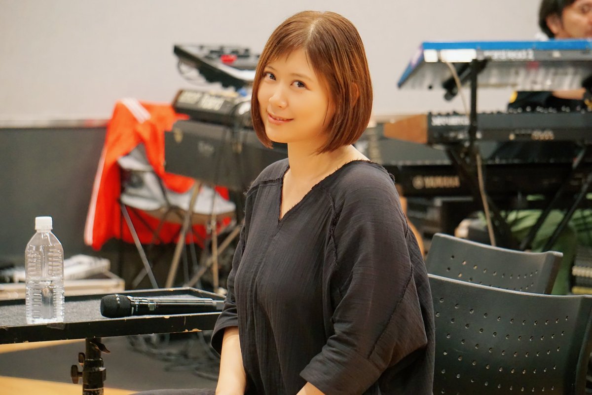 ツアーリハーサル最終日でした🎤
できたぞーーーー
最高のツアーになる予感✨✨✨　

そして
明日はいよいよ
New Album「Funtale」リリース🥹
ぜひ聴いてね🎧

そして
ライブ遊びに来てね😆❤️