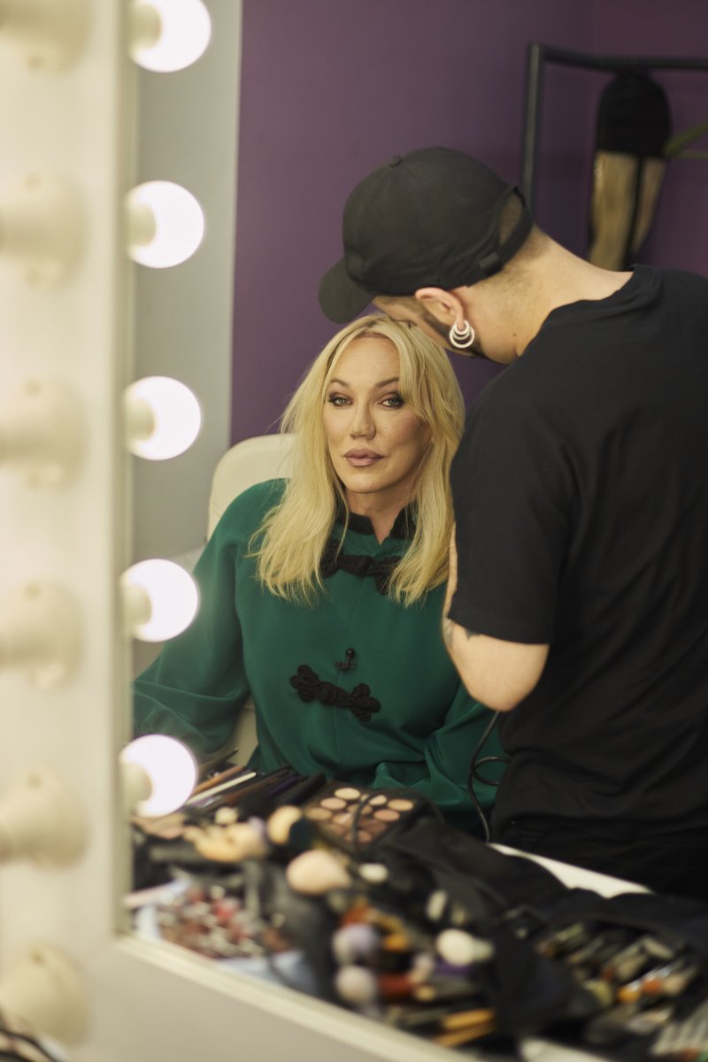 VEINmagazine's tweet photo. 💄 @MACcosmetics y VEIN MAGAZINE presentan el primer capítulo de #HistoriasVivaGlam con @topaciofresh https://t.co/UJqPMS5VVM https://t.co/Jt3cgut606
