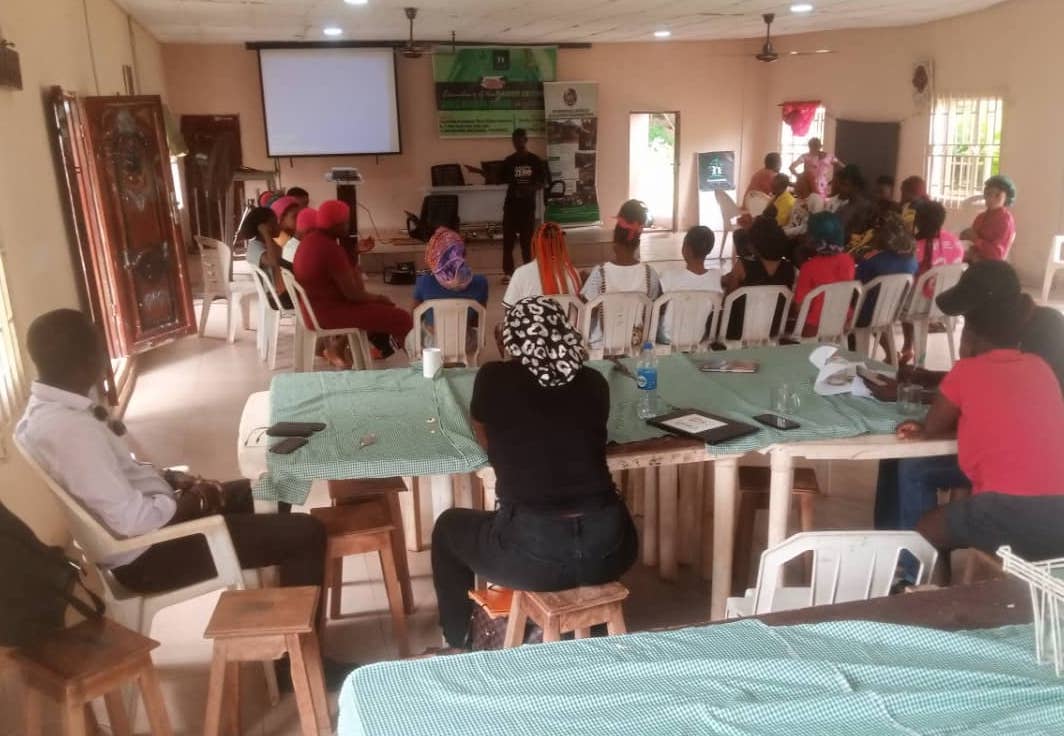 In Senegal this week, CenHTRO partners assisted 25 survivors of sex trafficking in the final stages of care before their repatriation to Nigeria. Along the way, our partners offered psychosocial care, trainings, and other assistance in preparation for their reintegration.