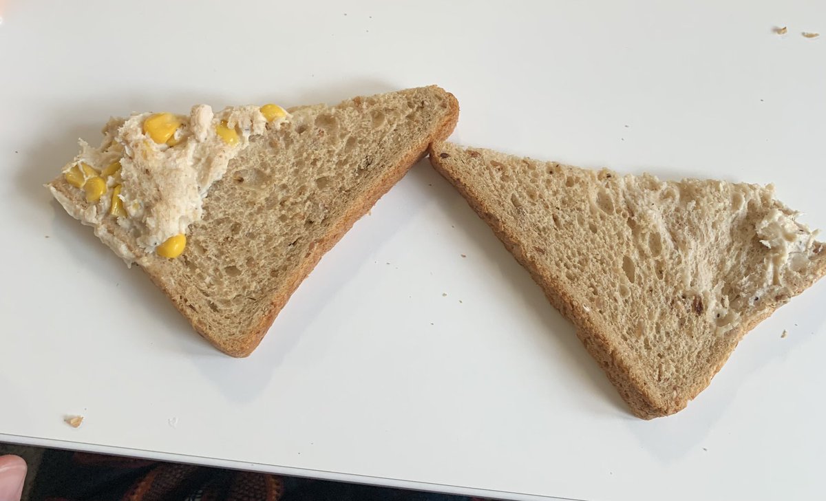 Clairebo McDougall 🎒 tweet media