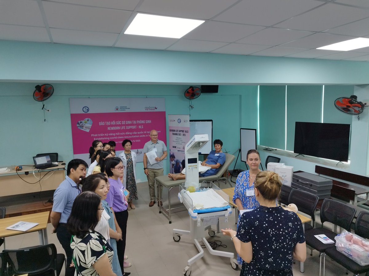 fgchr's tweet photo. A successful @NewbornsVietnam NLS demo course in Hue. Superb performance by all! 6 candidates have become the first Instructor Potential (IP) candidates for Central Vietnam. An exciting new chapter shared with our colleagues at Hue University of Medicine and Pharmacology https://t.co/Eamtf63lqd