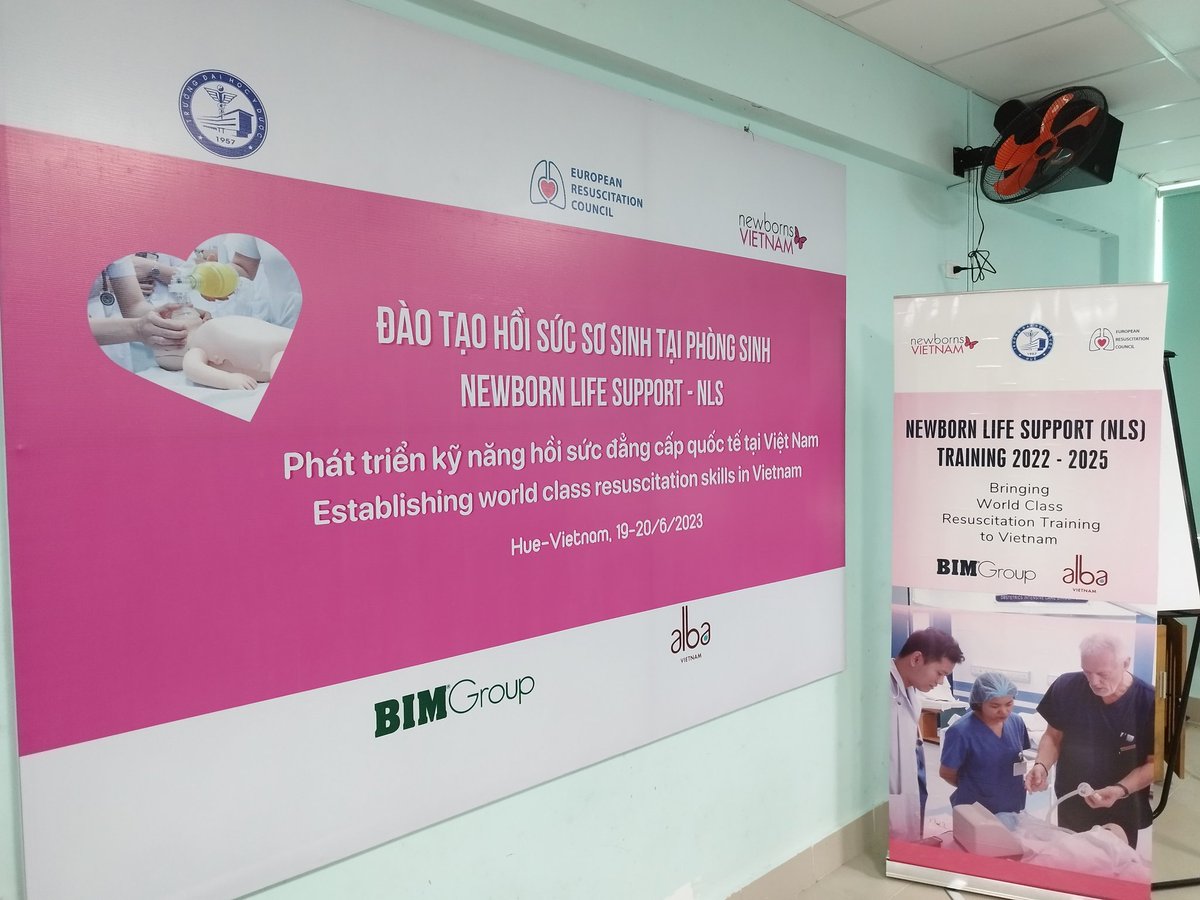 fgchr's tweet photo. A successful @NewbornsVietnam NLS demo course in Hue. Superb performance by all! 6 candidates have become the first Instructor Potential (IP) candidates for Central Vietnam. An exciting new chapter shared with our colleagues at Hue University of Medicine and Pharmacology https://t.co/Eamtf63lqd