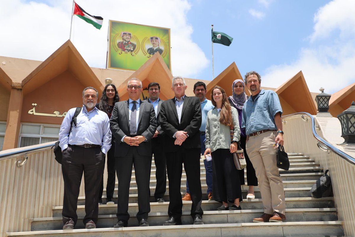 بحث التعاون المشترك بين اليرموك وشبكة التعاون الجامعي الأمريكي الأردني UCN
لمزيد من التفاصيل : yu.edu.jo/index.php/newa…
#جامعةـاليرموك