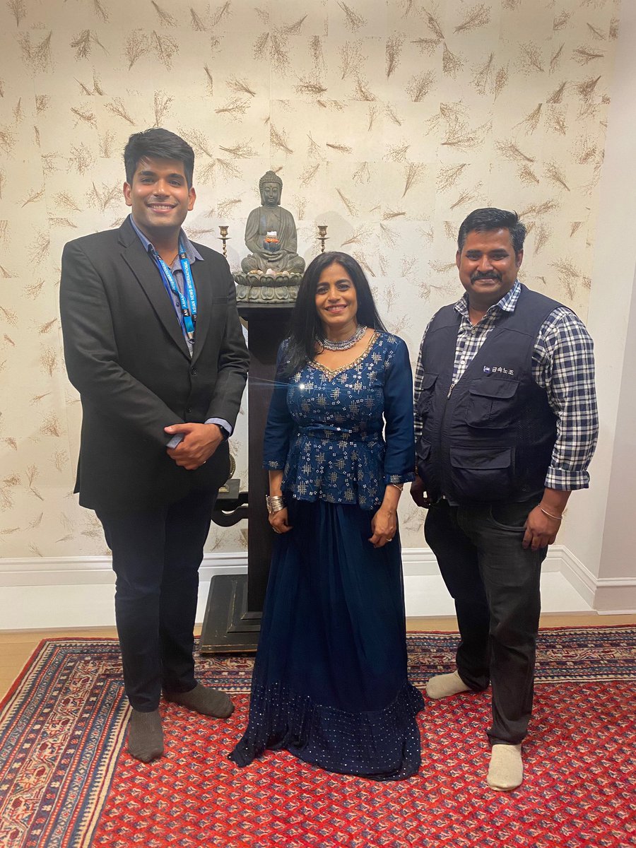 After wrapping up a melodic  interview with Grammy Award Winner <a href="/FaluMusic/">Falu</a> who collaborated with PM <a href="/narendramodi/">Narendra Modi</a> on Millet Song.

<a href="/Pratap76K/">🙃ᴩʀᴀᴛᴀᴩ ᴋᴜꜱʜᴡᴀʜᴀ🇮🇳</a>