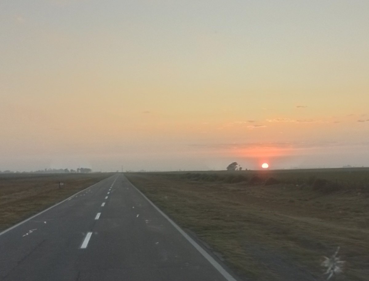 MOV1969's tweet photo. Buendiaa vida... 🌞😁👋 https://t.co/hnvXhJaiwI