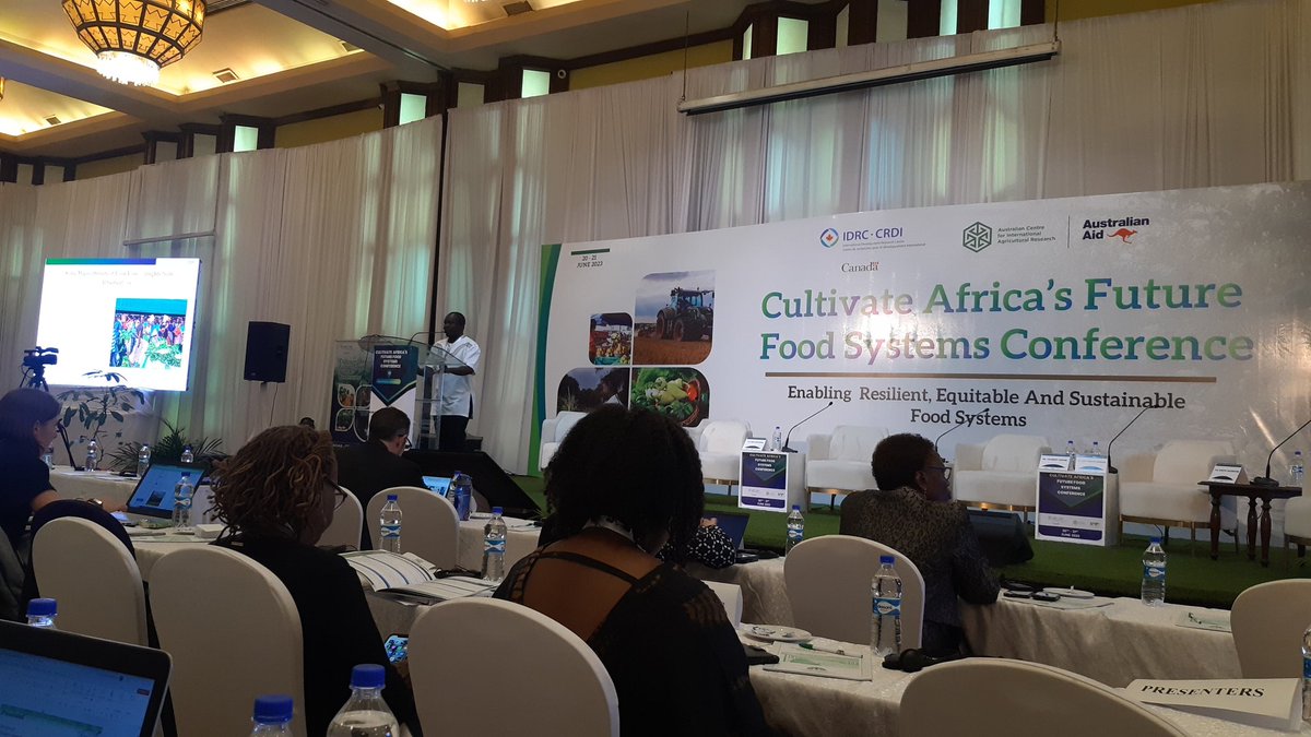 africresearch's tweet photo. Dr Gilbert Siame says there is need to shift minds and policies from emphasis on farm level production to increasing productivity and resilience across the chain. #CultiAF
@GKSiame @UnzaOfficial @MalawiUrac @AfricitiesFoodLoss @IDRC_ESARO @ACIARAfrica https://t.co/gYTLp8mnhj