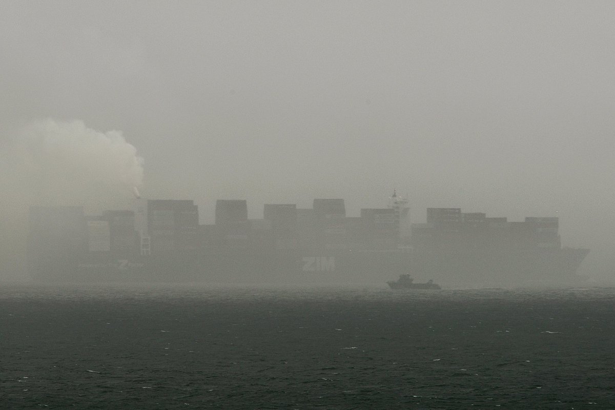 The ZIM CANADA, IMO:9945485 en route to Kingston, Jamaica, flying the flag of Hong Kong 🇭🇰. #ShipsInPics #ContainerShip #ZimCanada