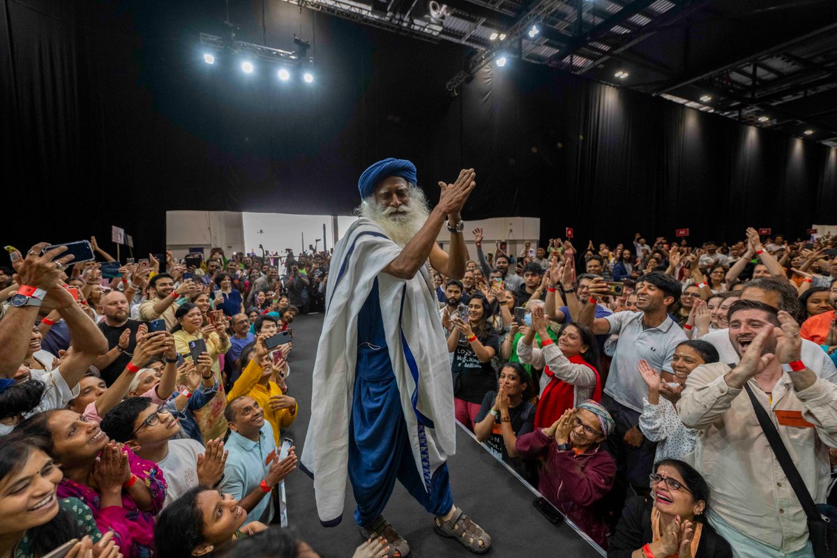 Sadhguru tweet media