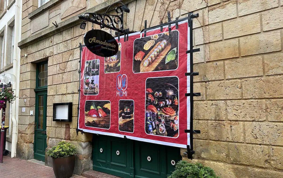 hasepost's tweet image. HASEPOST Osnabrück: Osnabrück wird Sushibrück: Zwei neue Sushi-Restaurants planen Neueröffnung Freunde der mundgerecht portionierten Reis- und Fischhappen aus dem Land der aufgehenden Sonne dürfen sich freuen:  #momi #neueroeffnung #osnabruck #sushi #yoi hasepost.de/osnabrueck-wir…