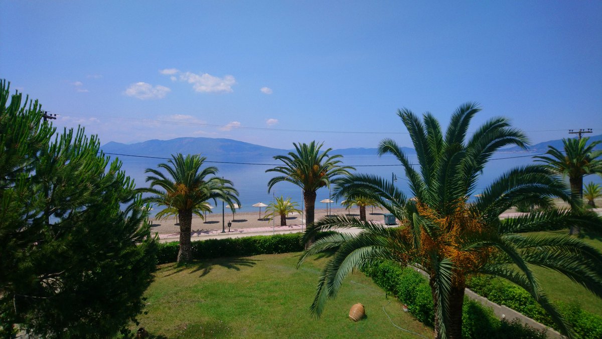 mickaelides's tweet photo. This is the view from my hole room. Only three rooms are occupied and there is no one around, blissfully quiet. @VisitGreecegr https://t.co/JOEqSBmBes