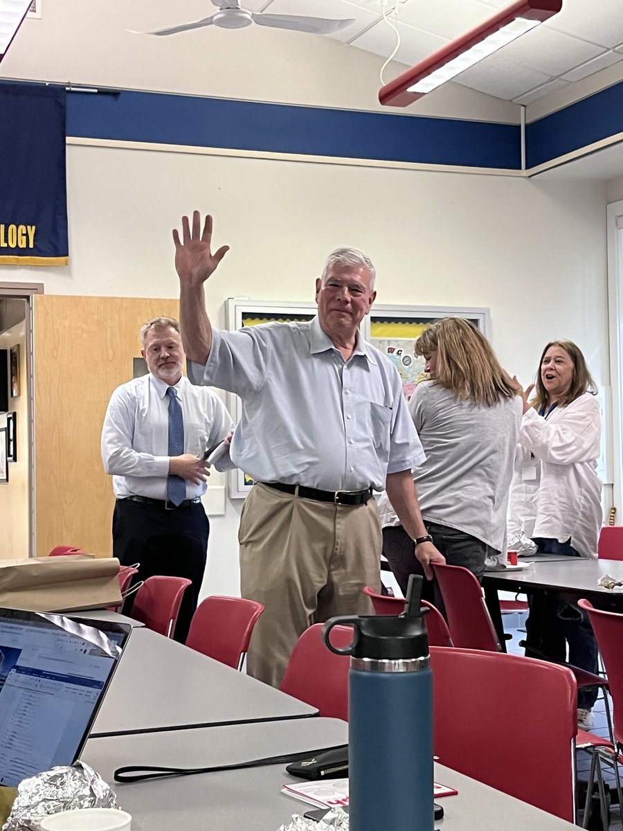 Mr John Valente waves farewell to MAST after 35 years of dedicated service. Fair winds and following seas, Mr V!!