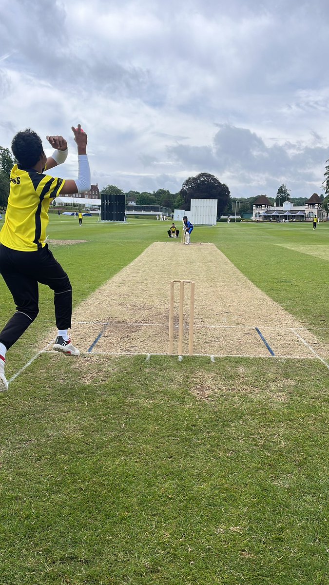 LeysCricket's tweet photo. The Leys Y9 Boys win their 3rd game of the @EpsomC_Cricket tournament. Well batted James with 85 🏏🏏🏏🏏 https://t.co/RVAnFuK4tX