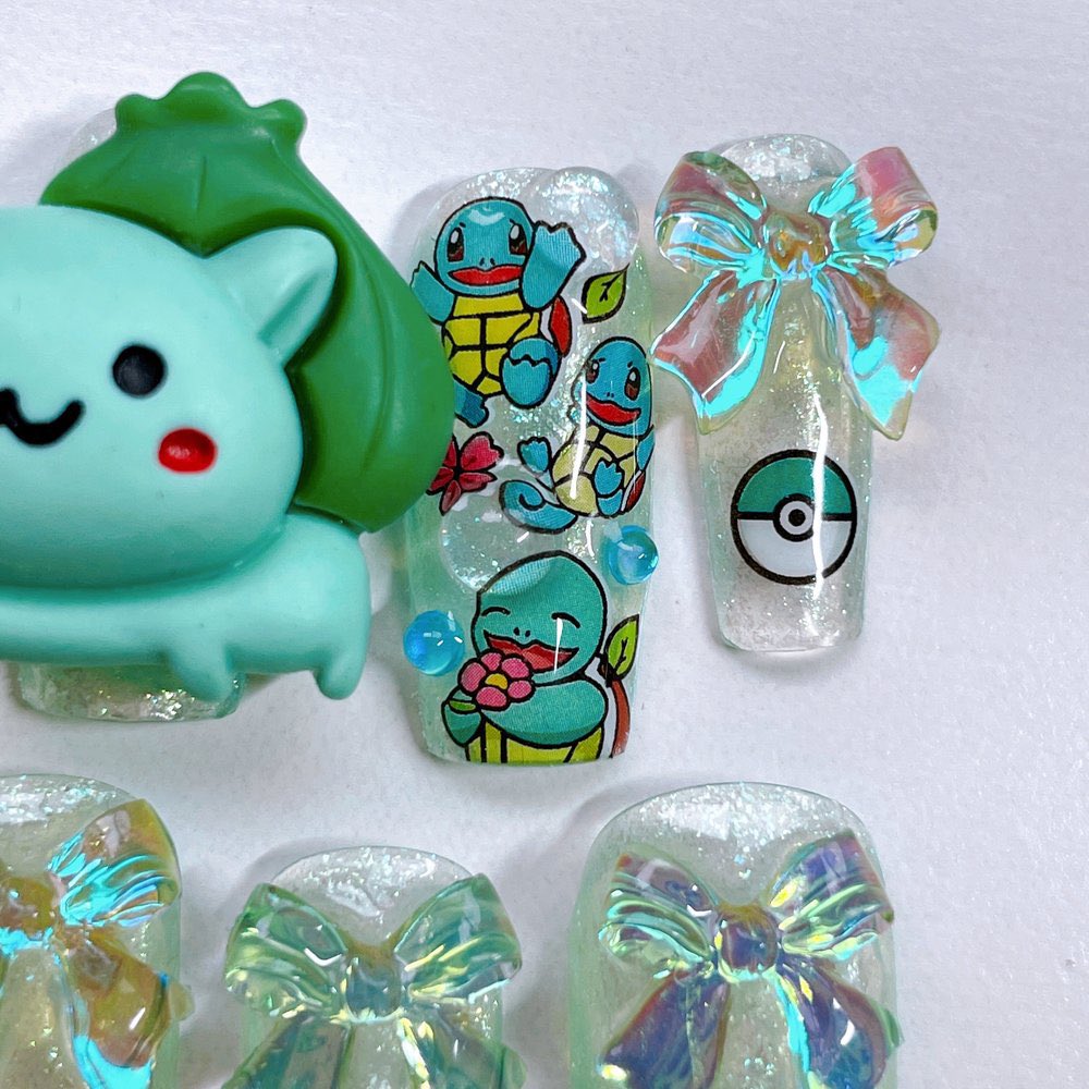 trashnails's tweet photo. part of my "trying to use up nail supplies I've had for years now" project 🙏🏻 https://t.co/2ejWoNiVT4