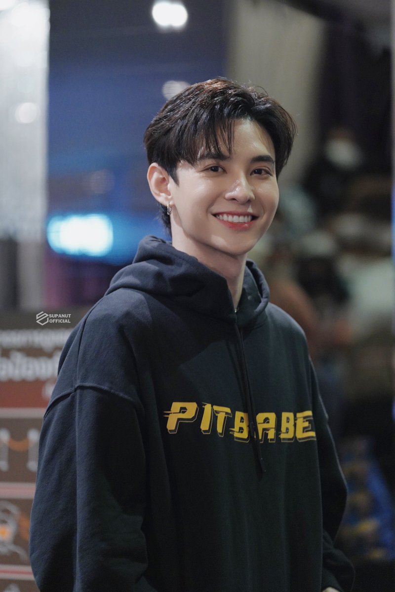 SupanutOfficial's tweet photo. น่ารักไม่ไหววว 🫶🏻

@supanut_l  #supanut 
#oneสนั่นจอ2023
#oneสนั่นจอ2023xPitBabe https://t.co/66ifDY91Eq