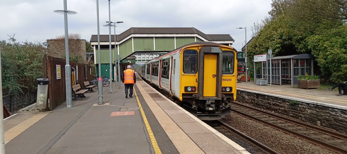 NotYOLOSmh's tweet image. Random selection of photos

#Class175 #Class150 #Class153