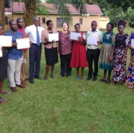 USEmbassyUganda's tweet photo. We applaud 🇺🇸 #EnglishLanguageFellow Erin Watters, based at @kyambogou Univ, for launching a series of regional teacher training workshops on project-based learning in 🇺🇬. 25 English teachers in Luwero at Nalinnya Lwantale Girls’ SS engaged in practical group work &amp; discussions. https://t.co/LamQChotJN