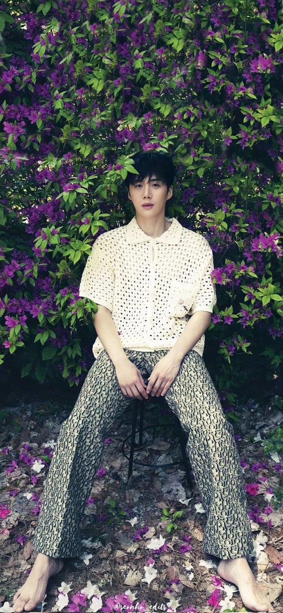 seonho_edits's tweet photo. https://t.co/k9jmm5FKQ9

#KimSeonHo #김선호 https://t.co/QetyuP0DyW