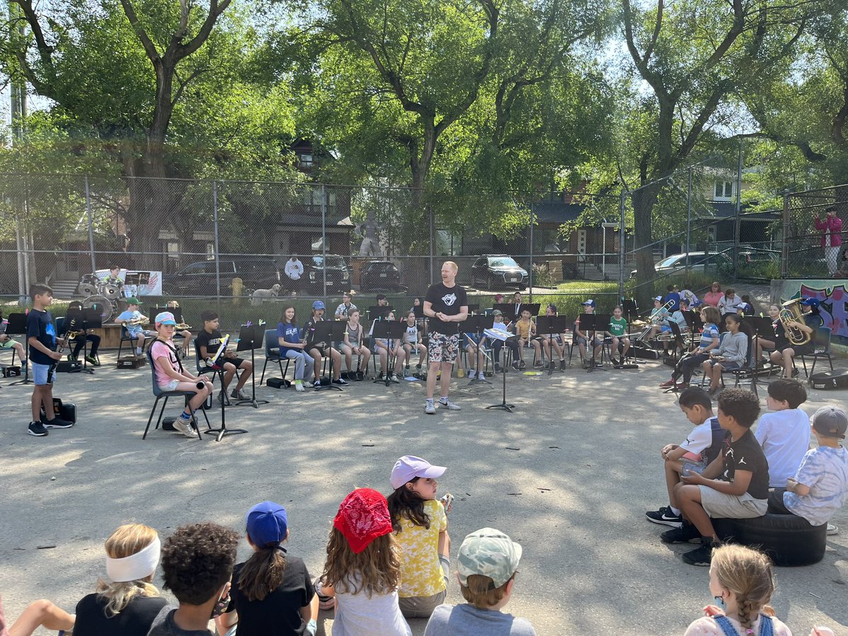TDSB_Humewood tweet media