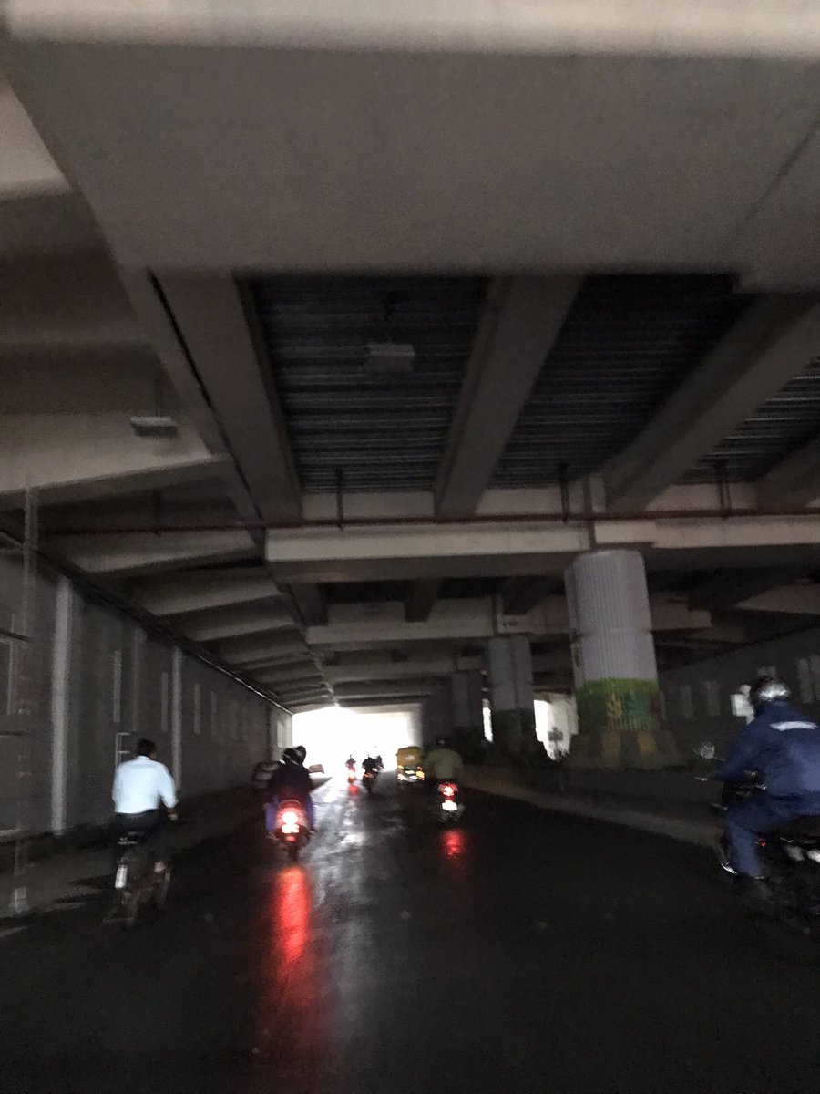 WF_Watcher's tweet photo. Most of the Roads under Metro Stations 🚉 become pitch dark when it rains or during cloudy days! Many people stop by to take shelter (not safe though) till the rain stops and these spots are prone to accidents. Maybe concerned Dept should consider turning on Lights 💡

What say? https://t.co/cekUaZZn0n