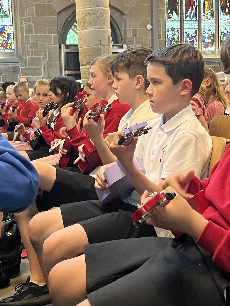 SouthdaleSchool's tweet image. The concert is in full swing! We are performing so well! Very proud! 🪕🎶 #southdalecurriculum
