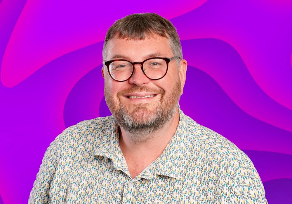 RadioToday's tweet photo. Pat Sissons has announced he is stepping down from his weekday morning show at BBC Radio Solent @pjsissons https://t.co/EUZkQeOOKr https://t.co/aArGEf4yKQ