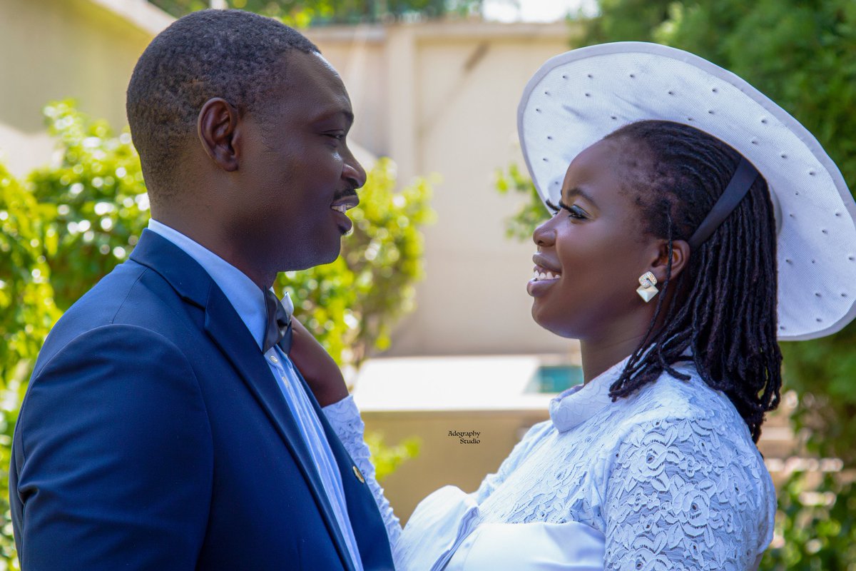 adegraphystudio's tweet image. Love is beautiful. The registry is done &amp;amp; dusted @ Ayoola23 

#loveisbeautiful, #UnionsForAll,  #courtmarriage, #ikoyiregistry