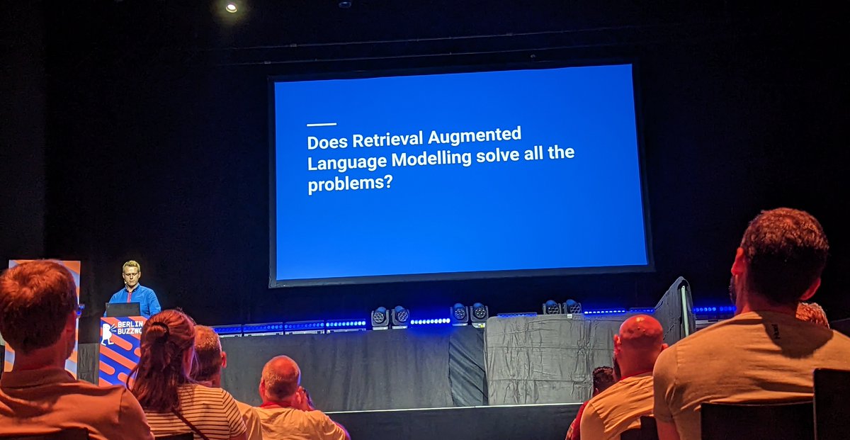 zeonfernando's tweet photo. Interesting question posted by @LukawskiKacper #bbuzz https://t.co/eWDKEGLQ5J