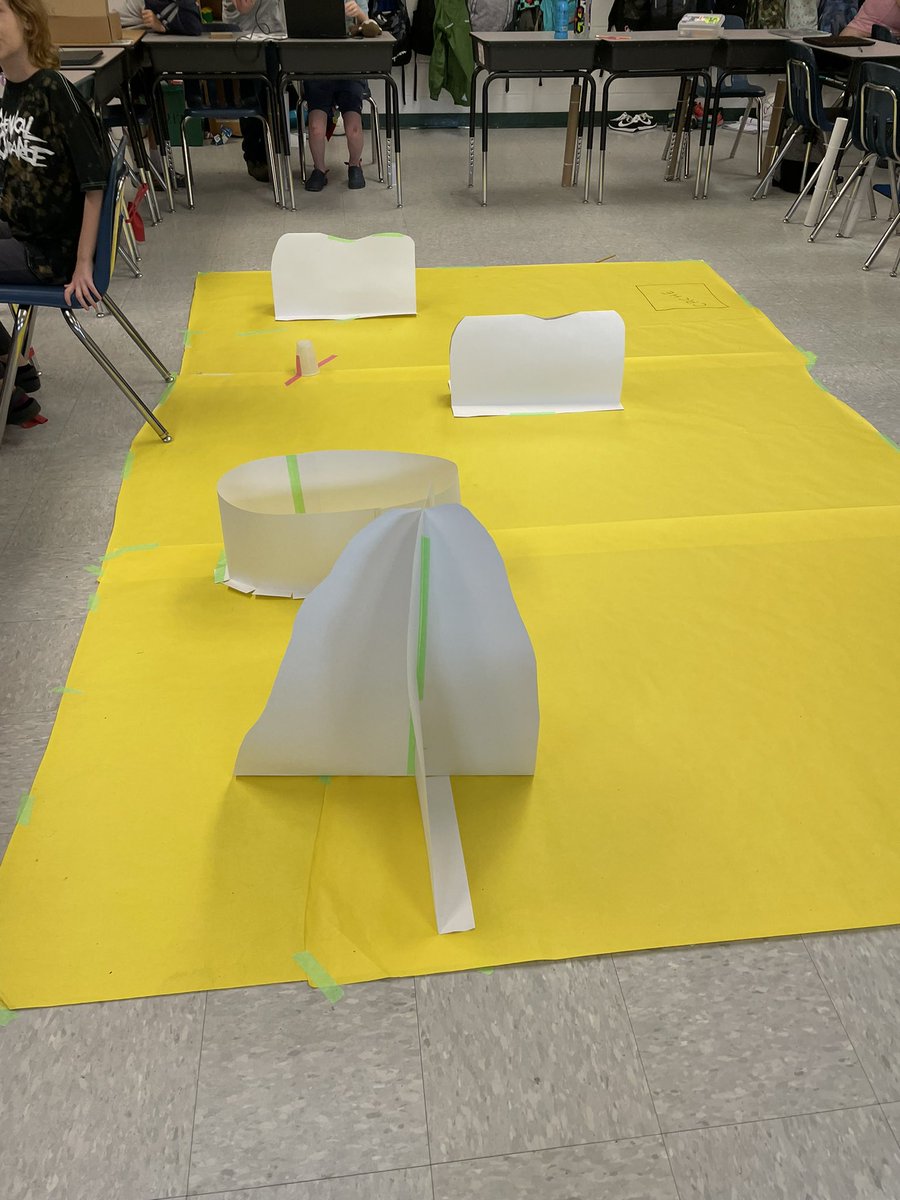 Mrs. Cahoon tweet media