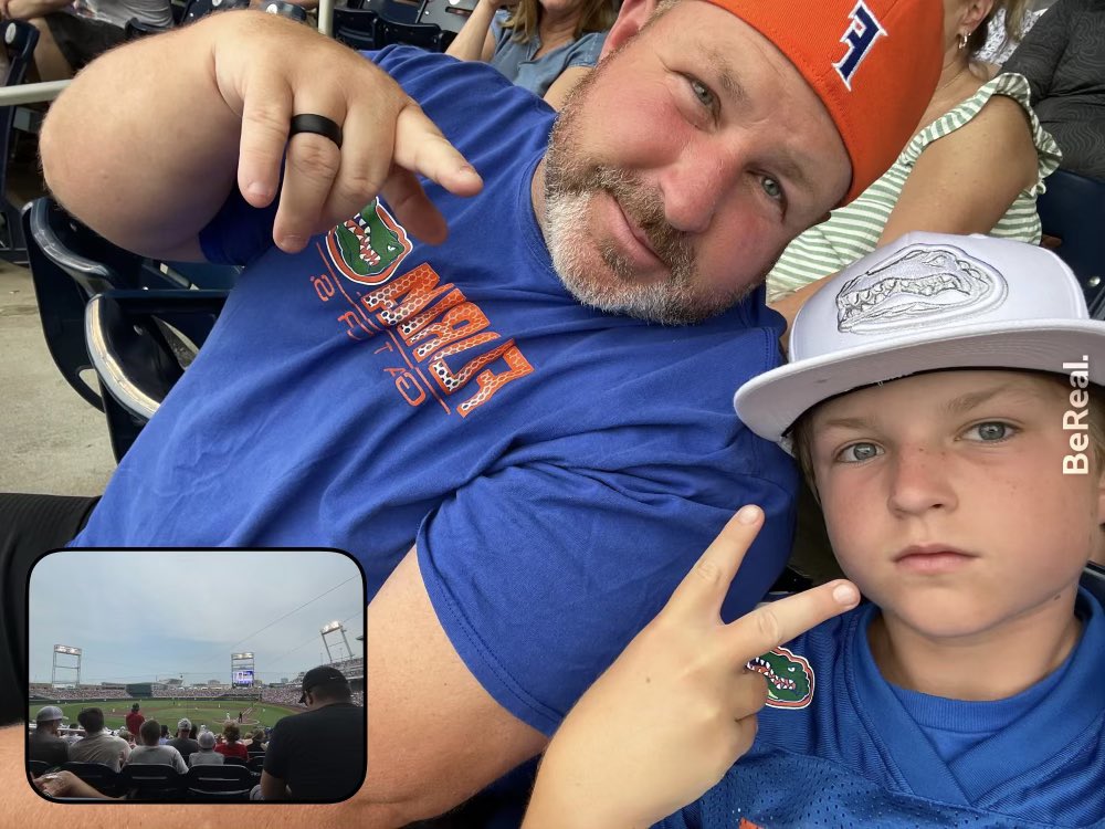 56SMS's tweet photo. @GatorsBB When you’re an Iowa kid but a huge Florida Gators fan and you see some of their players sitting in front of you…you get their autographs, take a pic with them and wish them luck the rest of the way! #MCWS #Gators #GatorNation https://t.co/cexz8xEGaH