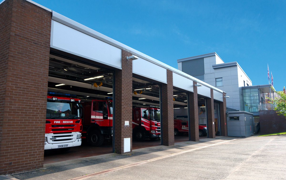 ❓ Did you know ❓

As well as full-time firefighters, Shrewsbury Fire Station also has an on-call crew. 

If you live or work within 5 minutes of the station, you could join us as an on-call firefighter.

For more about the role and to apply, visit:
🌐 shropshirefire.gov.uk/on-call