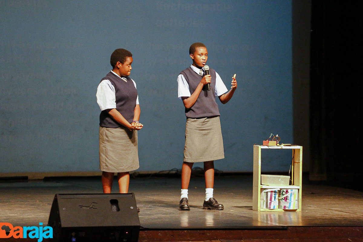HeadofschoolDa's tweet image. Daraja, my amazing girls.
Green Kids Awards awards Kenyan children who have impacted our #MotherNature through climate change and environment.

Daraja was privileged to showcase the hand washing machine that utilizes a coded software, arduino and proximity sensor.

#DarajaGirls