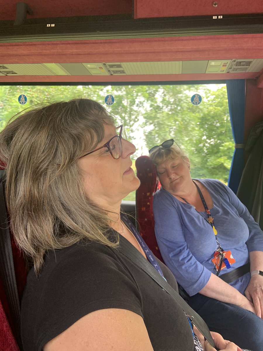 Class7PBE's tweet image. The bus is a lot quieter 🫣💁‍♀️