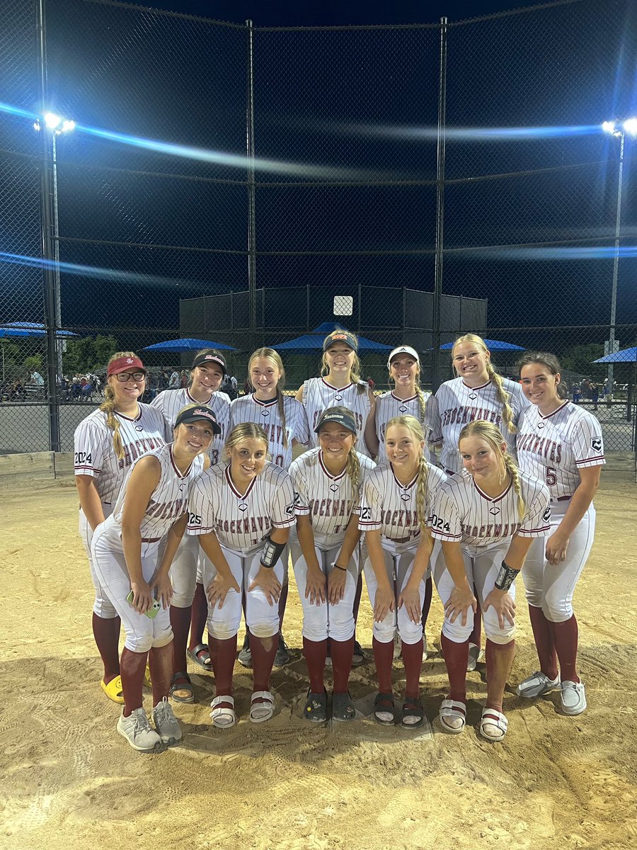JocelynGray1418's tweet photo. Up next is Scenic City for @Shockwaves2024 Coaches stop by and check out this amazing team! @TopPreps @ExtraInningSB @D1Softball @IHartFastpitch @Los_Stuff https://t.co/yPJsxSlndm