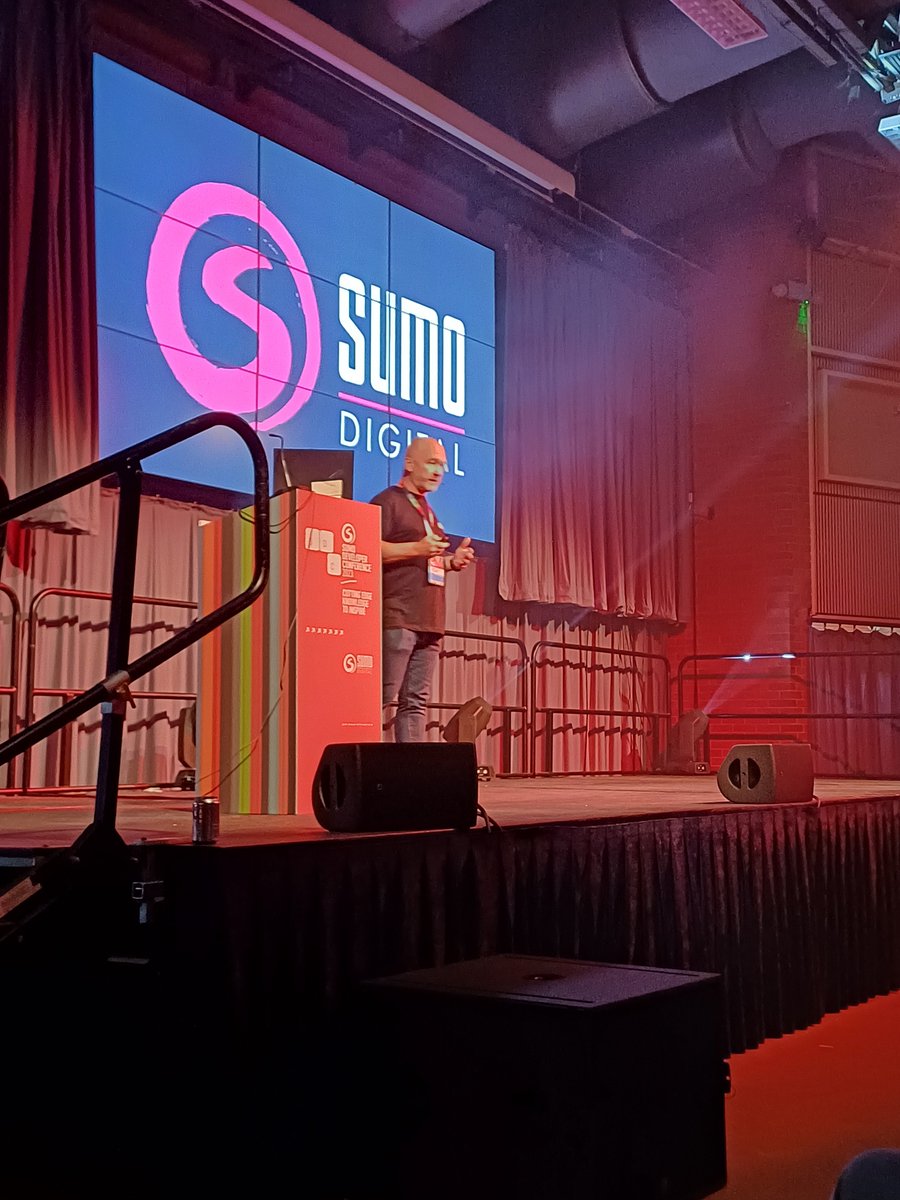 SumoDigitalLtd's tweet photo. It’s amazing to see so many of our people in the same place! 🤩

#SDC23 has finally begun with opening words from our Managing Director @GaryDunn1 followed by a talk about procedural content generation by guest speaker @ArranLangmead Senior Content Developer at @EpicGames 🎙️ https://t.co/cf7isKvyOg